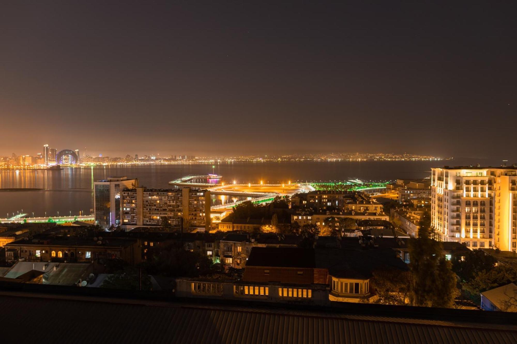 Red Roof Seaview Hotel Баку Экстерьер фото
