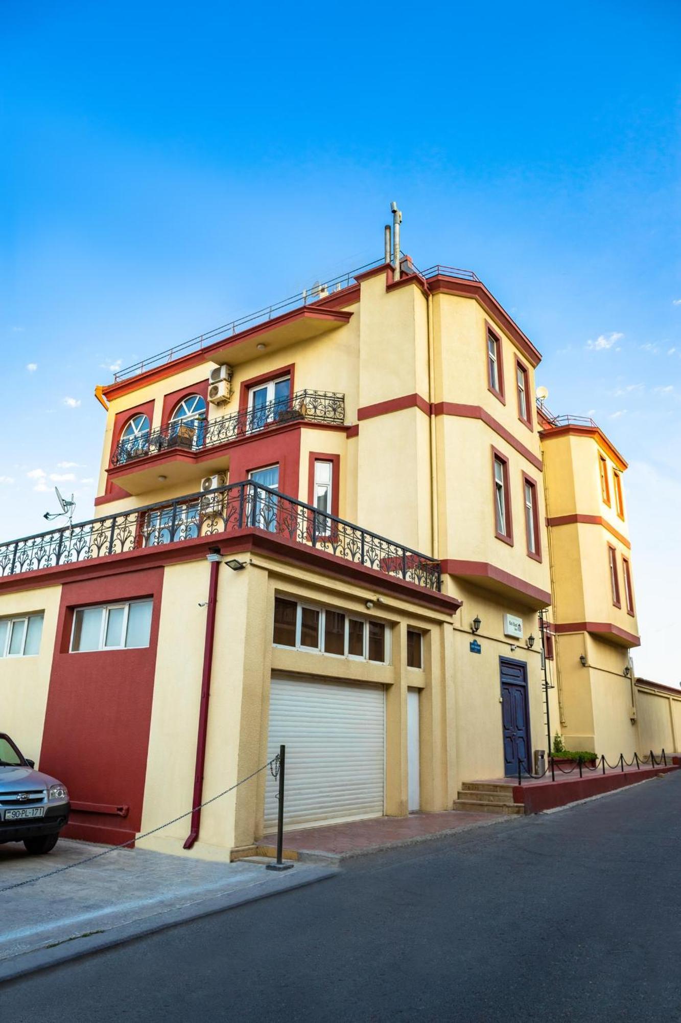 Red Roof Seaview Hotel Баку Экстерьер фото